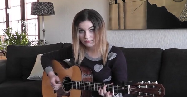 Elle joue "Dream On" à la guitare comme vous ne l’avez jamais entendu. FORMIDABLE CETTE FILLE WOW!